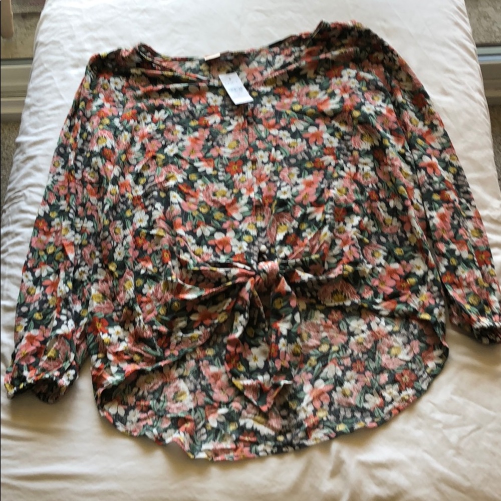 NWT Floral Blouse